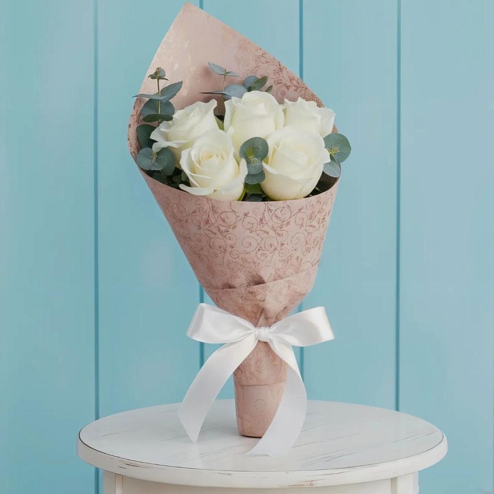 Букет цветов из: Розы в Пинюг