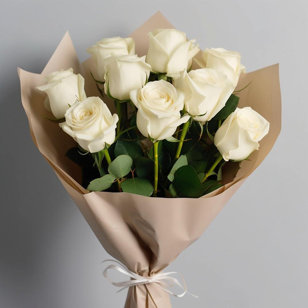 Букет 9 Белых роз Эдлесс Лав в Пинюг