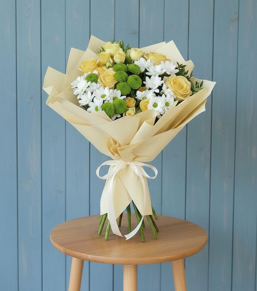 Букет цветов из: Хризантемы и Розы в Пинюг