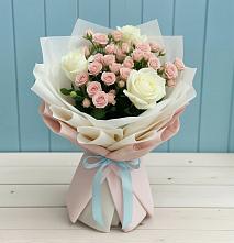 Букет цветов из:  Розы #REPLACE_PRED# Пинюг