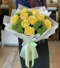 Букет цветов из:  Хризантемы и Розы в Пинюг