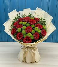 Букет цветов из:  Розы и Хризантемы в Пинюг