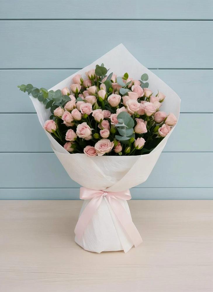 Букет цветов из: Розы в Пинюг