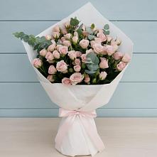 Букет цветов из:  Розы в Пинюг