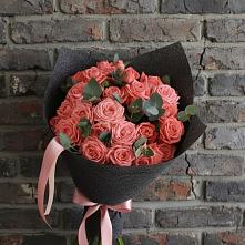 Букет цветов из:  Розы #REPLACE_PRED# Пинюг