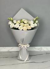 Букет цветов из:  Розы и Лизиантусы #REPLACE_PRED# Пинюг